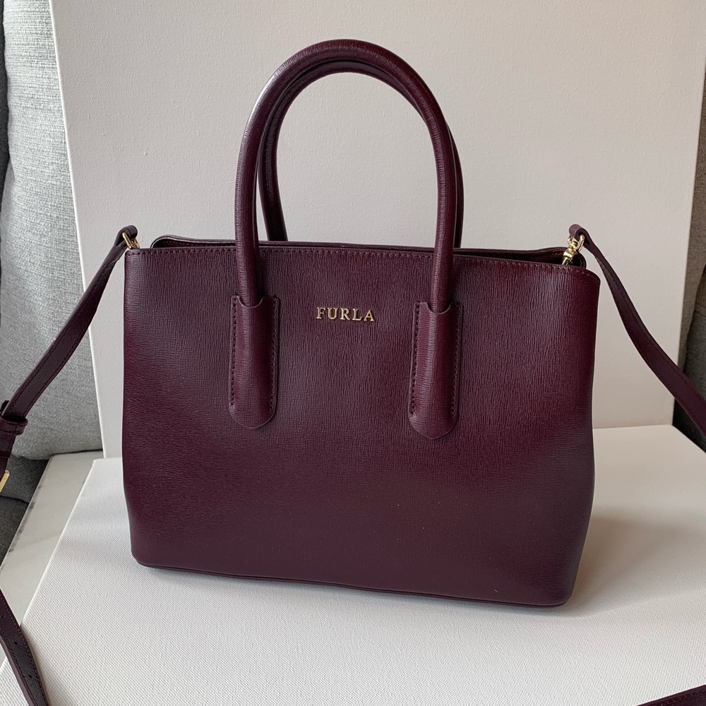 Furla center zipper Satchel